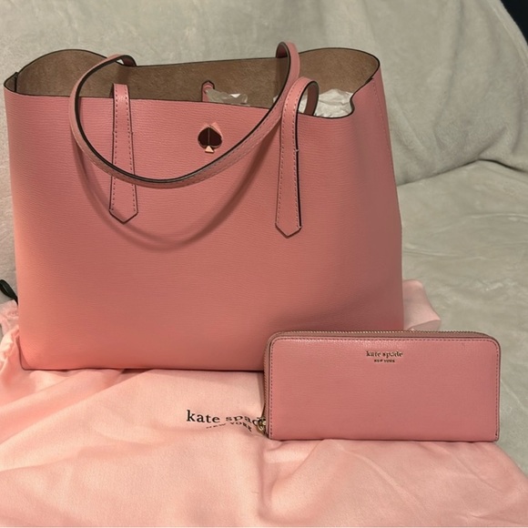 Kate Spade wallet - Picture 7 of 7